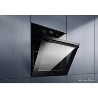 Электрический духовой шкаф Electrolux SurroundCook 600 EOF5C50BZ фото-2