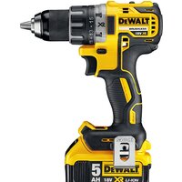 Дрель-шуруповерт DeWalt DCD791P2 (с 2-мя АКБ 5 Ah)