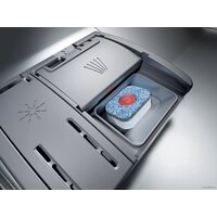 Встраиваемая посудомоечная машина Bosch Serie 4 SMV46KX55E фото-2