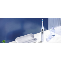 Электрическая зубная щетка Oral-B iO 7 (черный) фото-2
